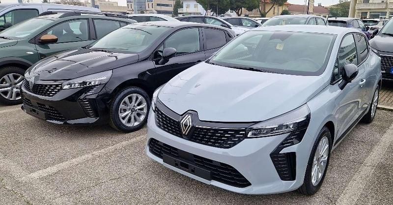 Nuova Renault Clio V 101 CV (74 kW) 2025 Grigio Berlina