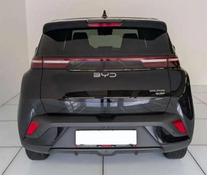 Nuova BYD Dolphin Surf Boost 65 kW (89 CV) 2026 Polar night black Utilitaria