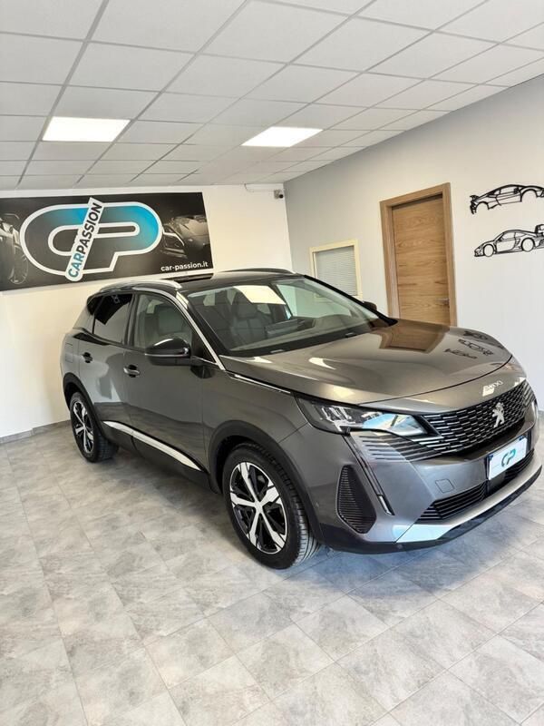 Usata Peugeot 3008 Allure 131 CV (96 kW) 2021 Grigio Station wagon