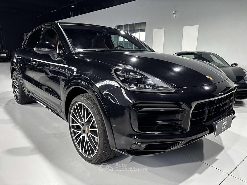 Usata Porsche Cayenne Coupe 340 CV (250 kW) 2021 Nero Coupé