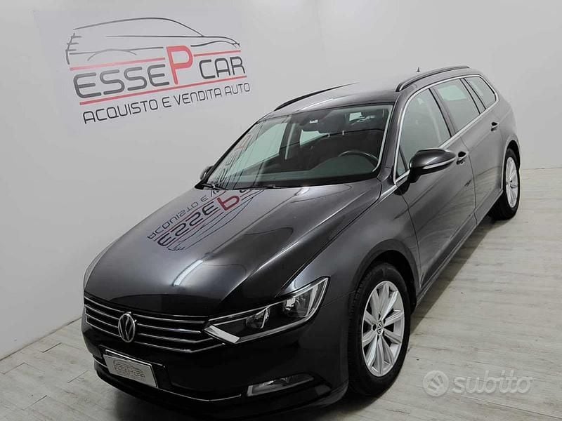 Nero Usata 2019 VW Passat Executive Station wagon | 13.900 € (Super prezzo) - Immagine 1/4
