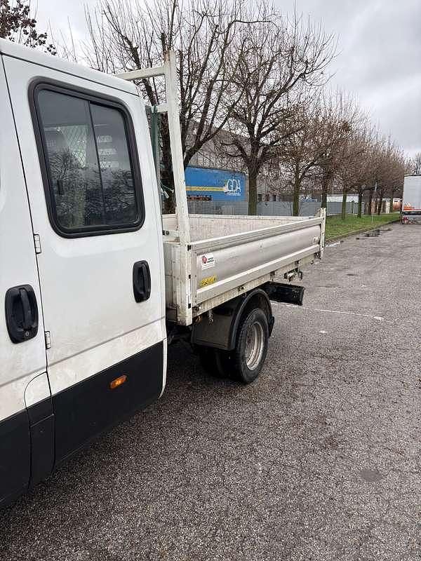 Usata Iveco Daily 160 CV (117 kW) 2020 Bianco
