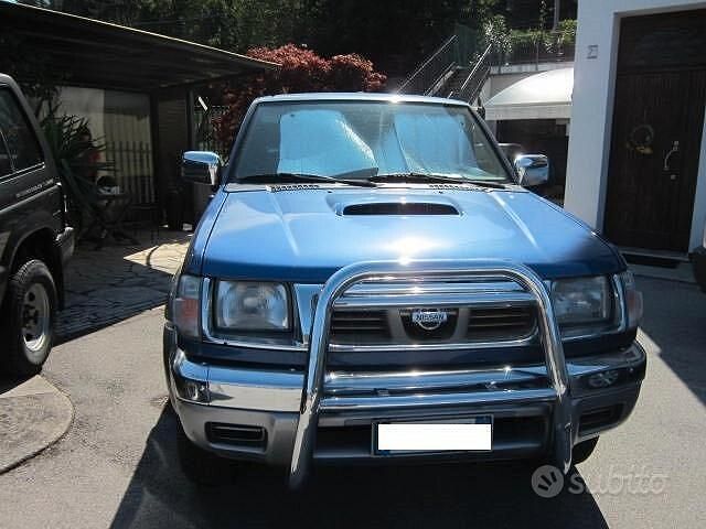 Blu Usata 2000 Nissan Navara Pick-up | 12.500 € - Immagine 1/4