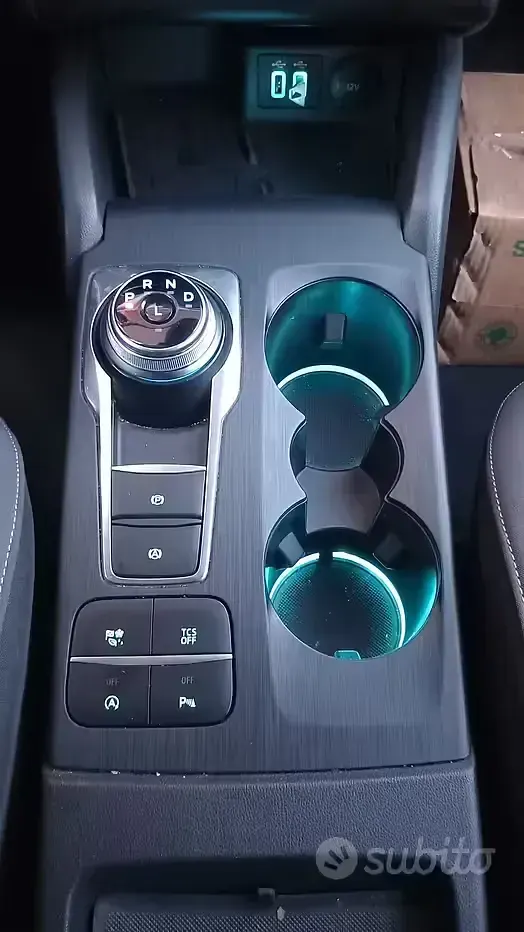 Gebraucht Ford Focus 120 PS (88 kW) 2021 Weiß Kleinwagen