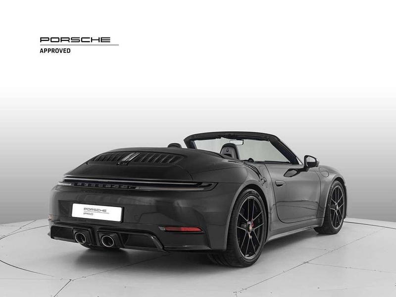 Nuova Porsche 911 Carrera GTS 2026 Nero jet metallizzato / capote Cabrio