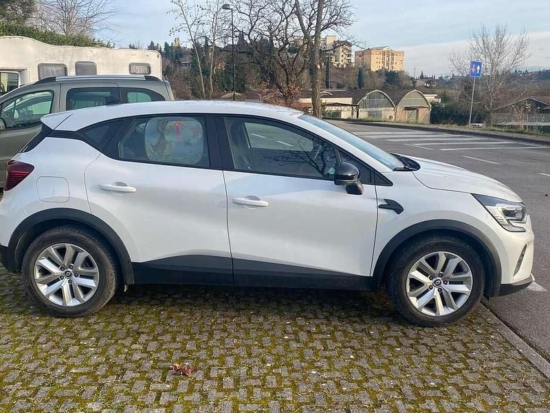 Usata Renault Captur Zen 101 CV (74 kW) 2021 Bianco SUV