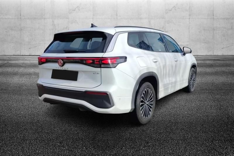 Usata VW Tayron Life 150 CV (110 kW) 2025 Bianco perlato SUV