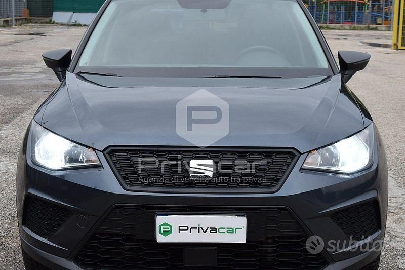 Usata Seat Arona Style 90 CV (66 kW) 2019 Grigio SUV