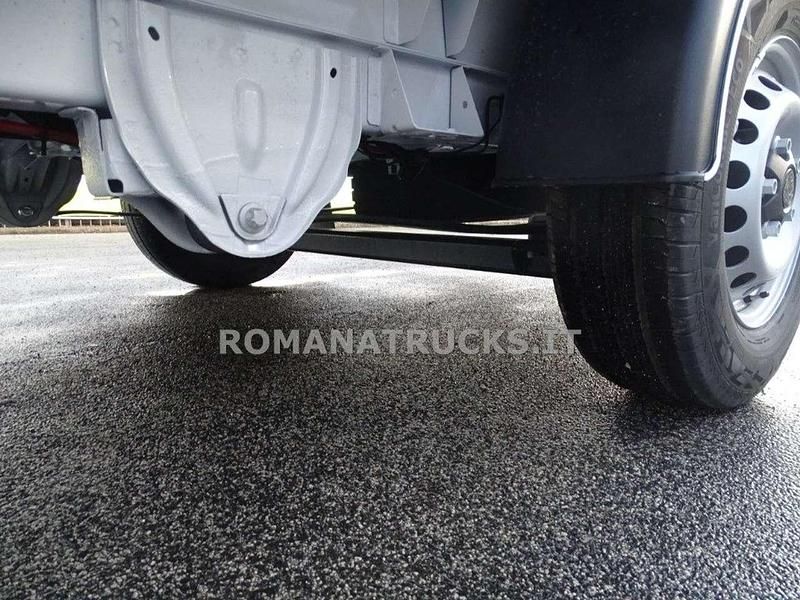 Nuova Peugeot Boxer 140 CV (102 kW) 2025 Bianco pastello Furgone