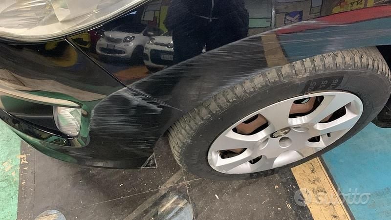 Usata Peugeot 308 SW 90 CV (66 kW) 2011 Nero Station wagon