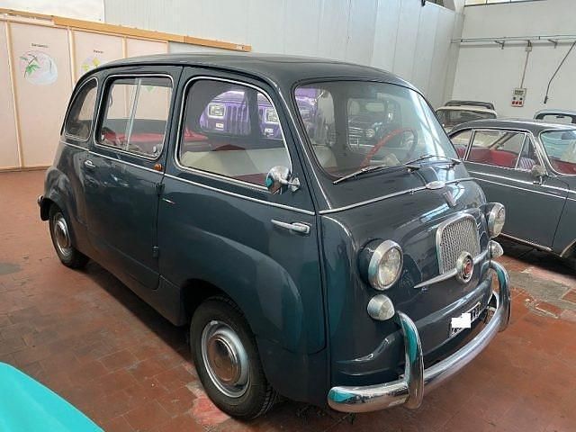 Usata Fiat 600D 31 CV (22 kW) 1966 Grigio Berlina