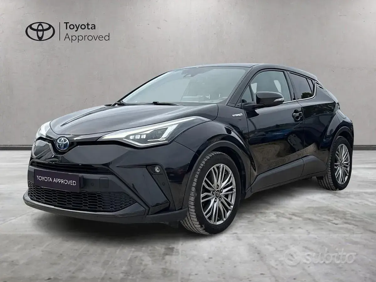 Usata Toyota C-HR Lounge 122 CV (89 kW) 2021 SUV