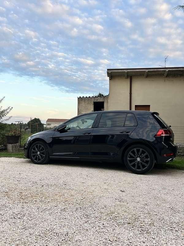 Usata VW Golf VII Executive 150 CV (110 kW) 2018 Berlina
