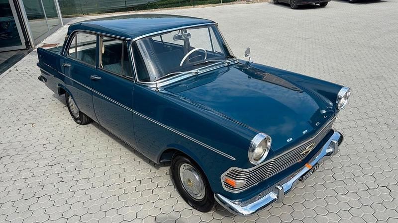 Usata Opel Rekord 59 CV (43 kW) 1962 Blu Berlina