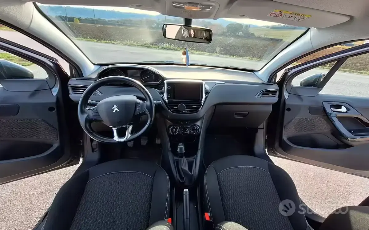 Usata Peugeot 208 Active 83 CV (61 kW) 2019 Grigio Utilitaria