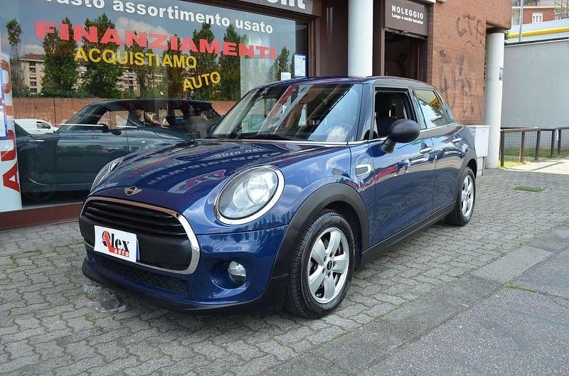 Usata Mini One D Business 95 CV (69 kW) 2017 Blu/azzurro Utilitaria