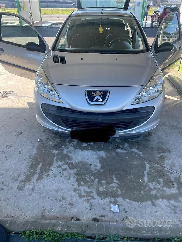 Usata Peugeot 206 2011 Grigio Berlina