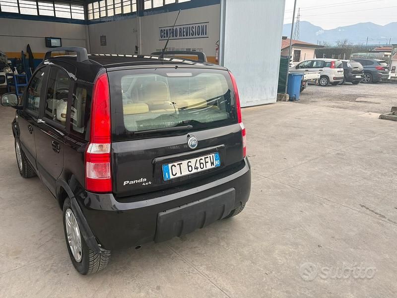 Usata Fiat Panda 4x4 2005 Nero Utilitaria