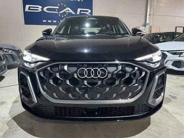 Nuova Audi Q5 Sportback S-Line 204 CV (150 kW) 2025 Nero SUV