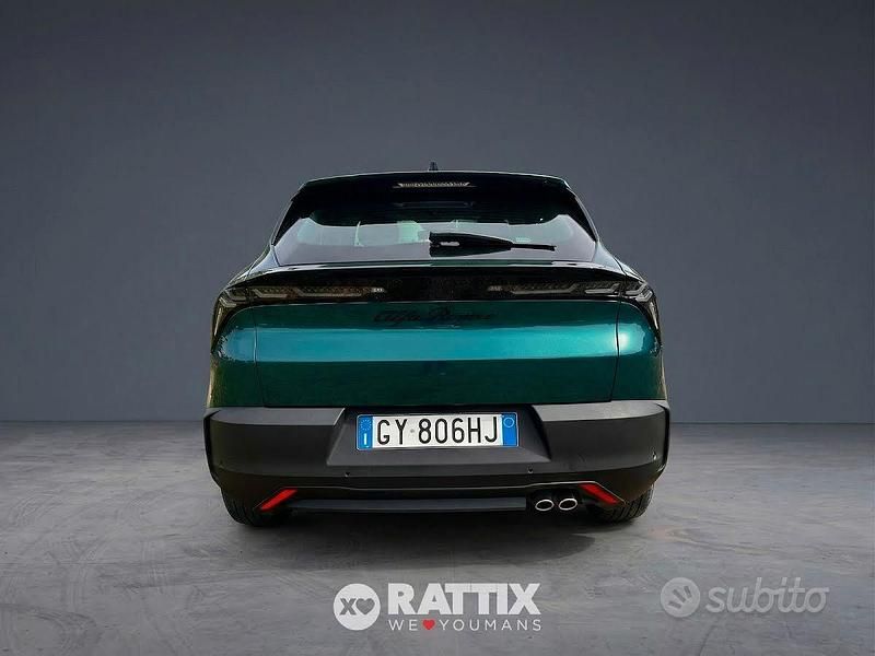 Usata Alfa Romeo Junior 145 CV (106 kW) 2025 Blu SUV