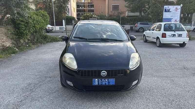 Usata Fiat Grande Punto Dynamic 90 CV (66 kW) 2005 Utilitaria