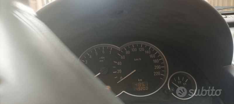 Usata Opel Corsa 54 CV (39 kW) 2006 Grigio Utilitaria