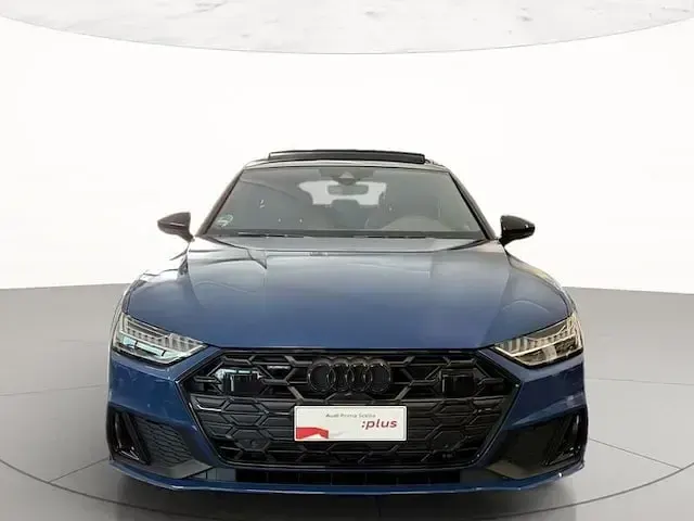 Usata Audi A7 Sportback Advanced Plus 245 CV (180 kW) 2025 Blu ascari metallizzato Utilitaria