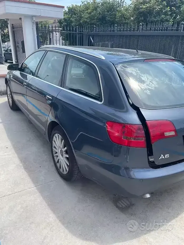 Usata Audi A6 Sport 239 CV (175 kW) 2009 Bluazzurro Station wagon