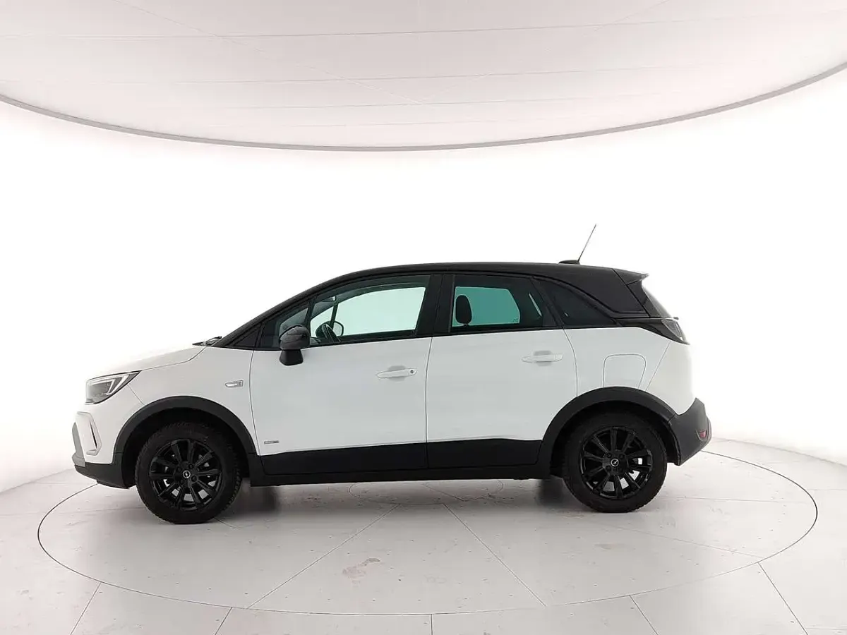 Usata Opel Crossland Design & Tech 110 CV (80 kW) 2022 Bianco SUV