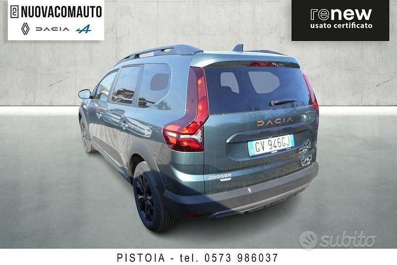 Usata Dacia Jogger Extreme 140 CV (102 kW) 2024 Verde Monovolume