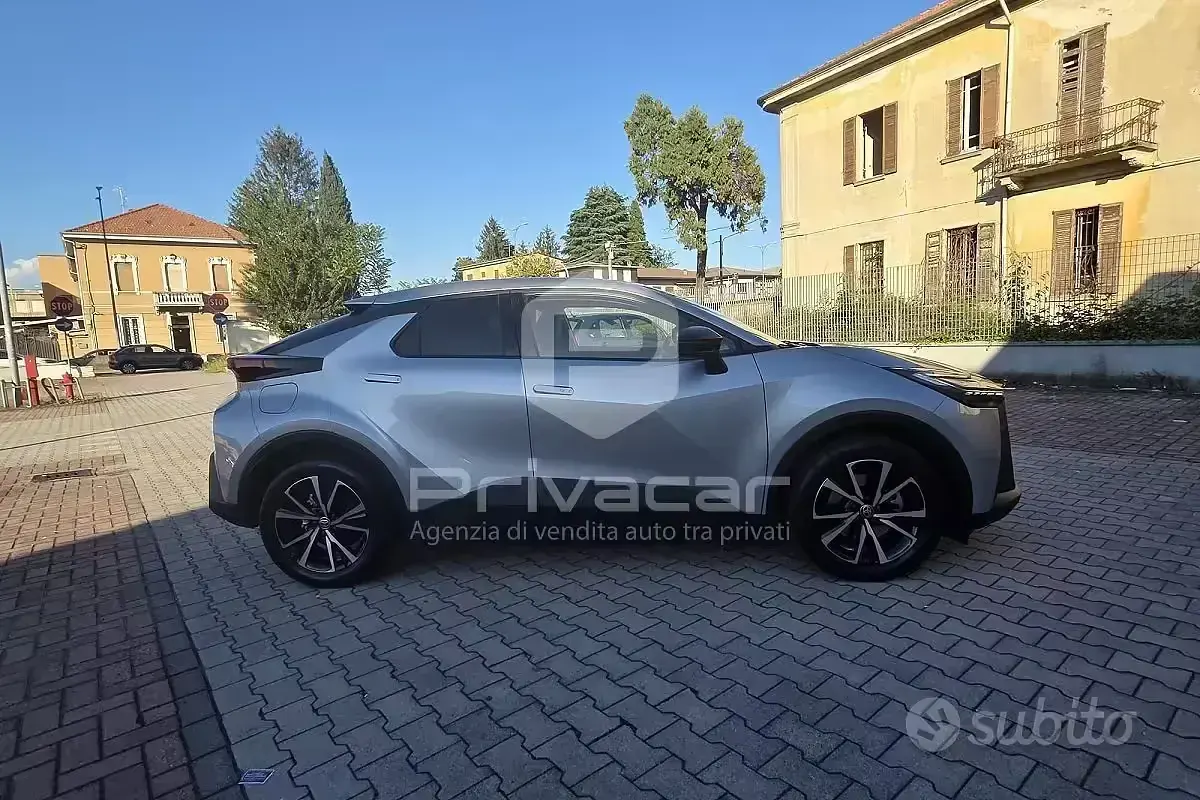 Usata Toyota C-HR Trend 223 CV (164 kW) 2025 Grigio SUV