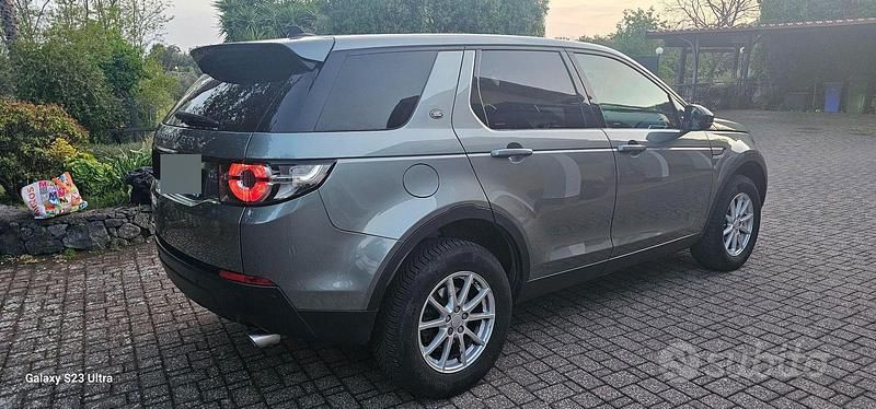 Usata Land Rover Discovery Sport 150 CV (110 kW) 2015 Grigio SUV