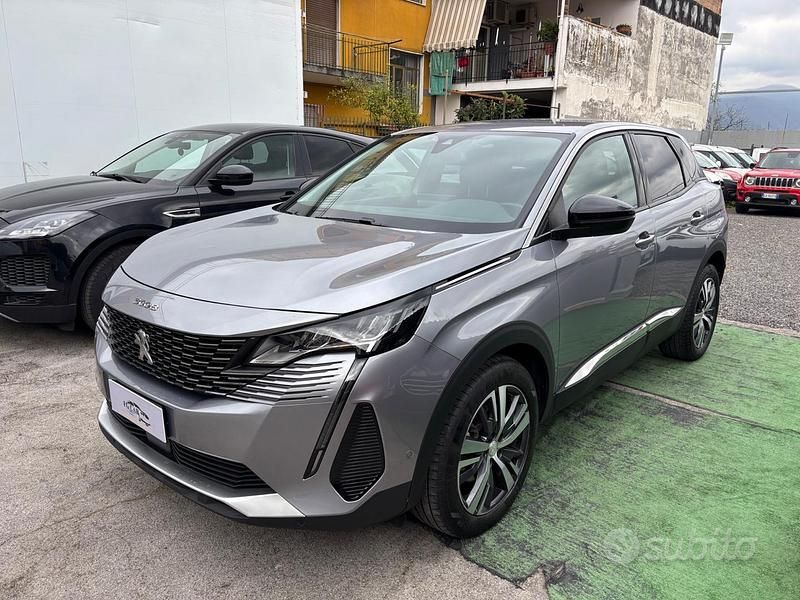 Usata Peugeot 3008 Allure 131 CV (96 kW) 2022 Grigio SUV