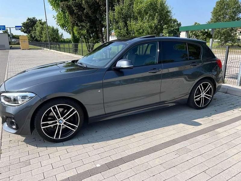 Usata BMW 125 M Sport 224 CV (164 kW) 2018 Grigio Utilitaria