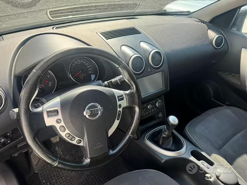 Usata Nissan Qashqai Tekna 110 CV (80 kW) 2012 Nero SUV