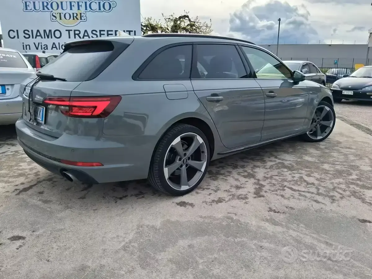 Usata Audi A4 S-Line 180 CV (132 kW) 2017 Monovolume