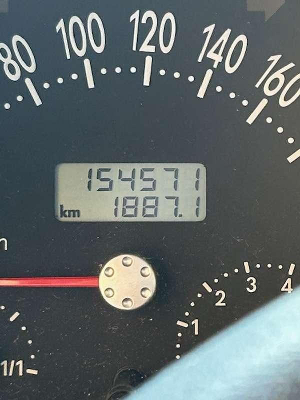 Usata VW New Beetle 102 CV (75 kW) 2003 Argento Utilitaria