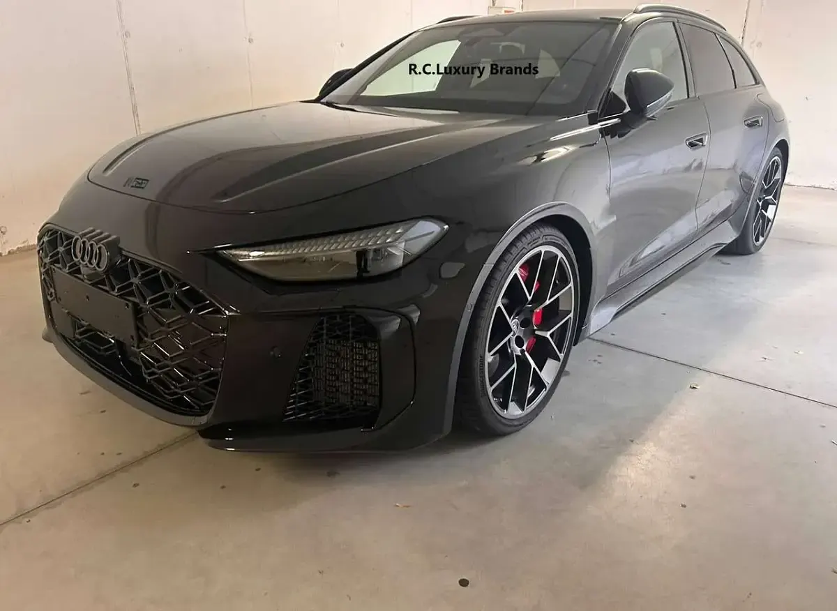 Nuova Audi RS5 Ambiente 639 CV (469 kW) 2026 Mythos Station wagon