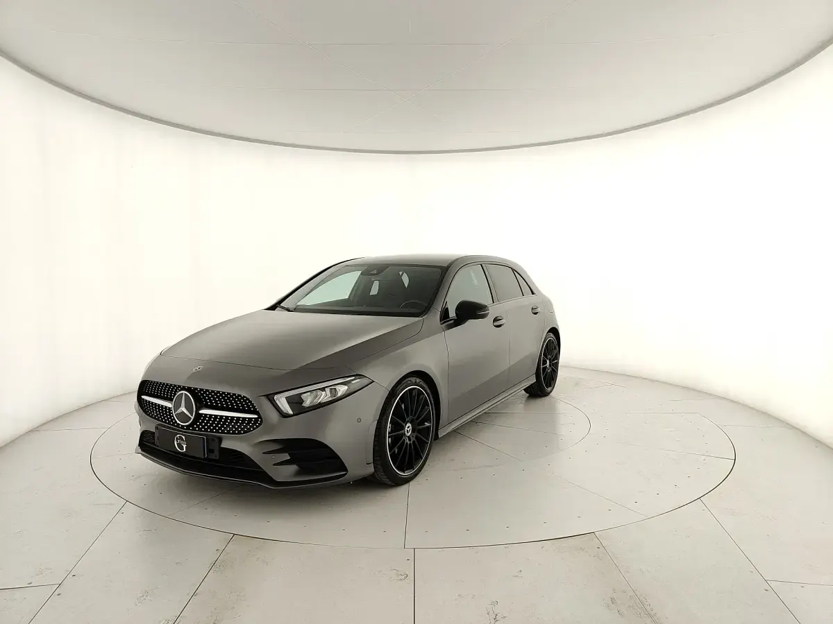 Usata Mercedes A180 Premium 116 CV (85 kW) 2020 Berlina