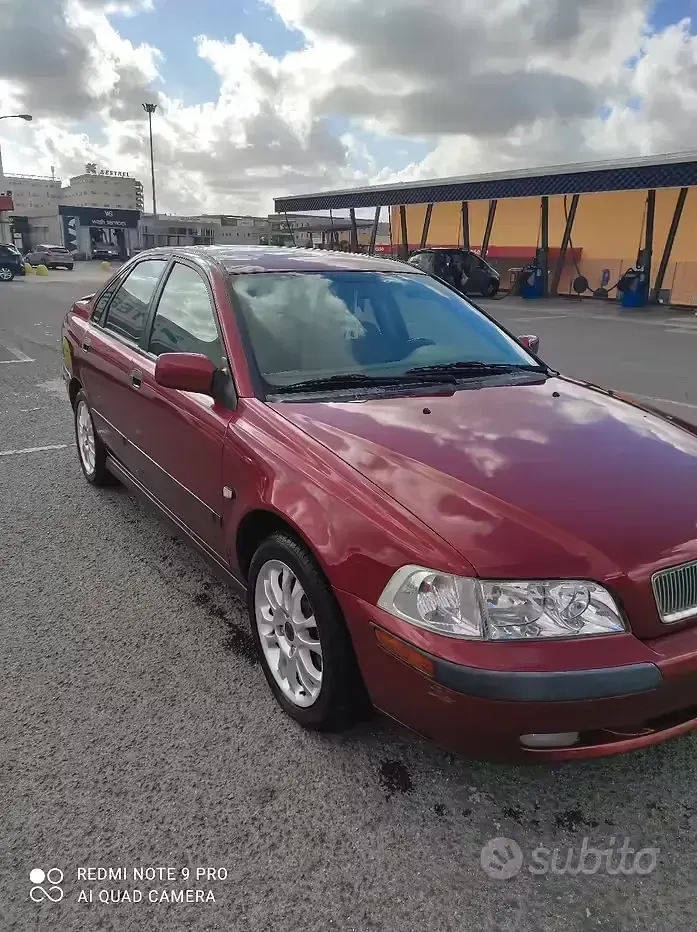Usata Volvo S40 200 CV (147 kW) 2001 Rosso Berlina