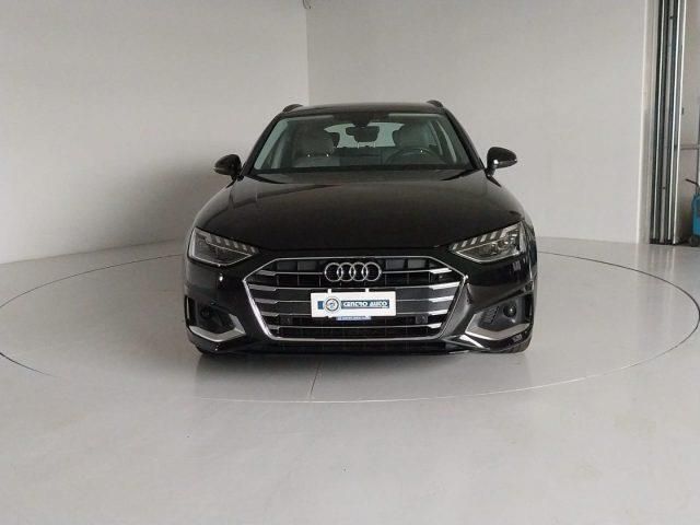 Begagnad Audi A4 Comfort 163 HK (119 kW) 2022 Svart Kombi