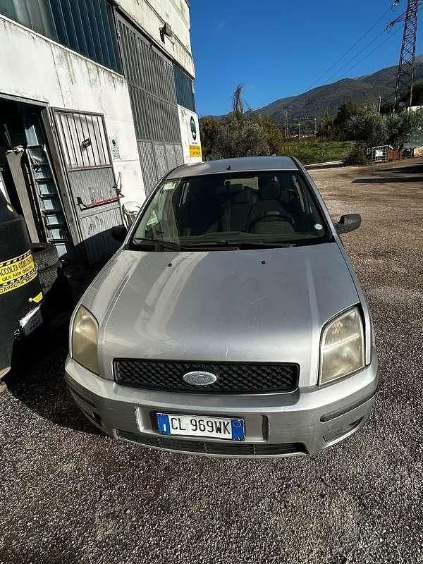 Usata Ford Fusion Collection 68 CV (50 kW) 2003 Monovolume