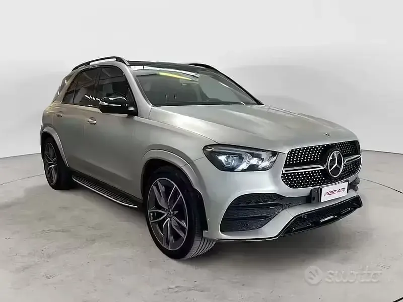 Usata Mercedes GLE450 AMG Premium Plus 367 CV (269 kW) 2020 Argento SUV