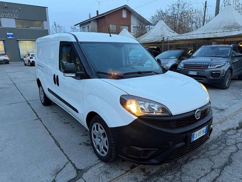 Usata Fiat Doblò Easy 120 CV (88 kW) 2020 Other Monovolume