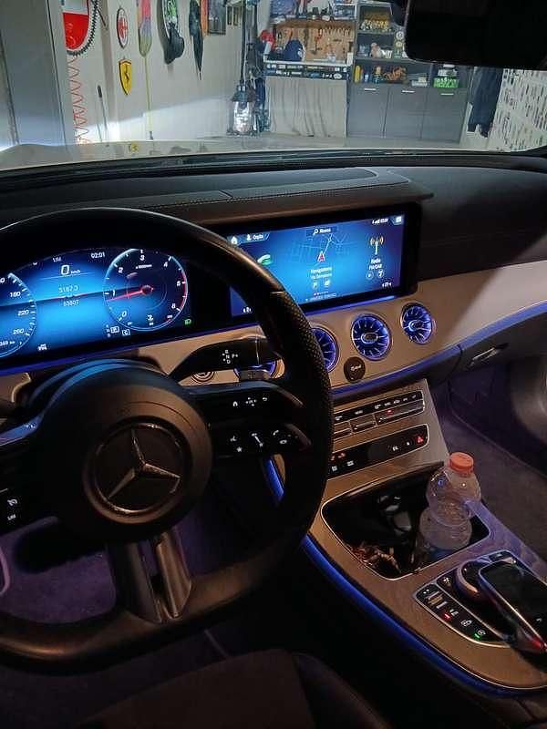 Usata Mercedes E220 Business 194 CV (142 kW) 2021 Bianco Cabrio