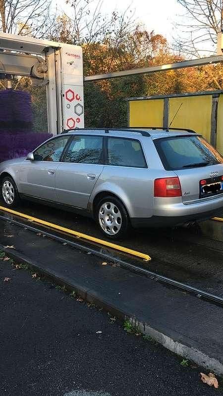 Usata 2002 Audi A6 Ambiente Station wagon | 8400 € - Immagine 1/4