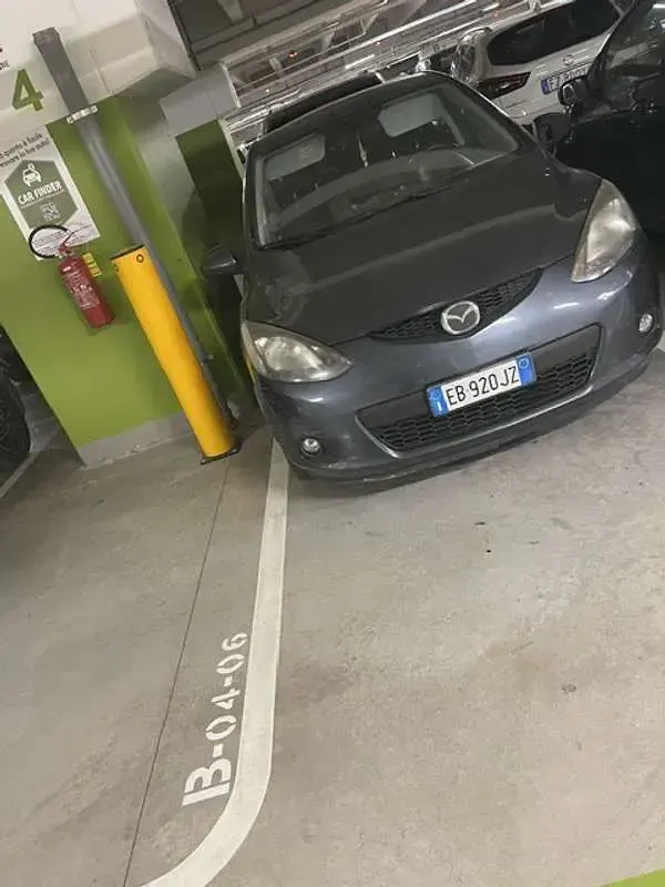 Usata Mazda 2 72 CV (52 kW) 2010 Utilitaria