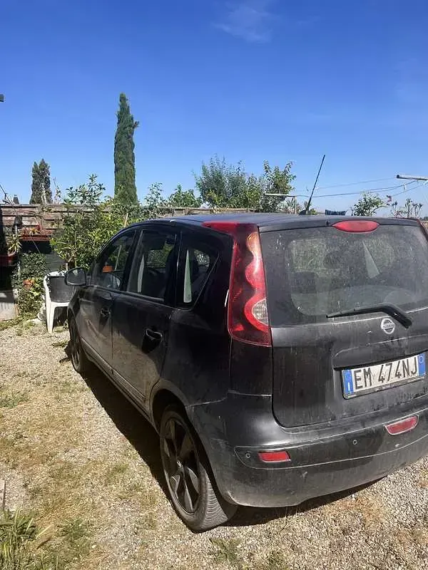 Usata Nissan Note Visia 90 CV (66 kW) 2012 Utilitaria