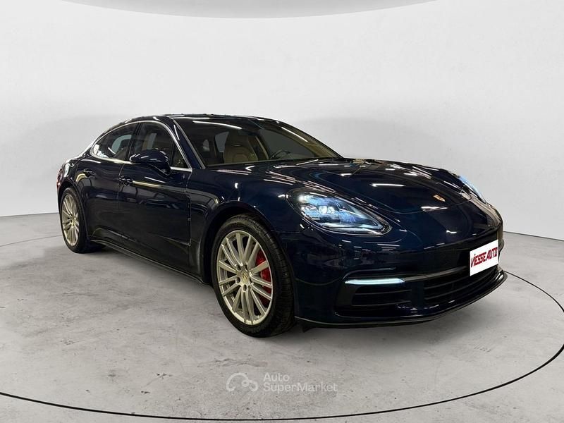 Usata Porsche Panamera 330 CV (242 kW) 2017 Blu Berlina