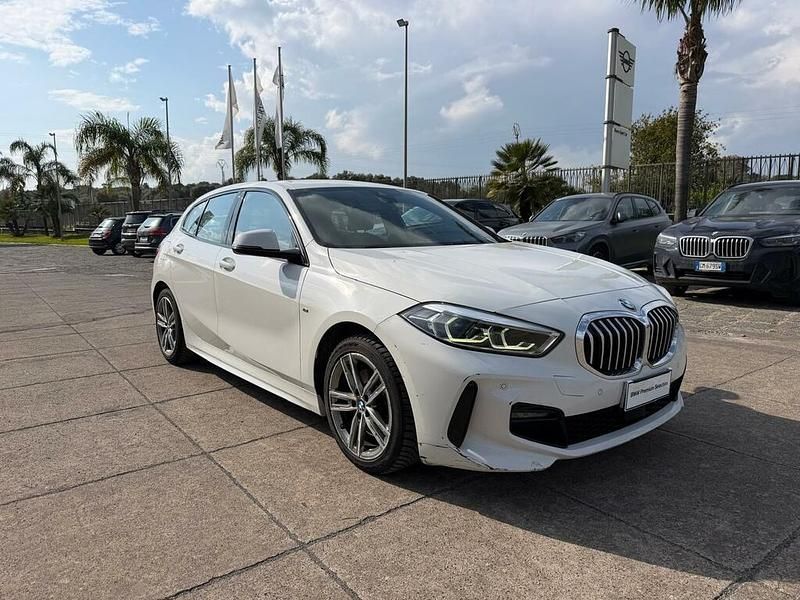 Usata BMW 116 M Sport 115 CV (84 kW) 2023 Bianco Utilitaria